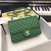 AAAAA Knockoff Chanel Small Classic Handbag Grained Calfskin & silver-Tone Metal A69900 green HV08519Pg26