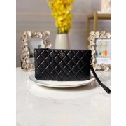 Chanel Lambskin Clutch Bag & silver-Tone Metal A010 black HV06878HB29