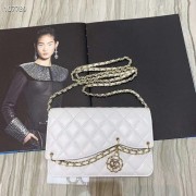 Chanel Original Sheepskin Leather Shoulder Bag 33815 White HV02143fH28