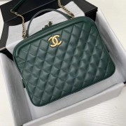 Chanel vanity case Calfskin & Gold-Tone Metal A57906 green HV08730DV39