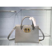DIOR LARGE ST HONORE TOTE Grained Calfskin M9306UBAE gray HV04602gE29