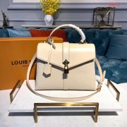 Imitation Louis vuitton original ROSE DES VENTS Medium tote bag M53815 cream HV01853lH78