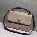 First-class Quality 2017 louis vuitton original leather very one handle bag M42904 beige HV03178xO55