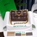 High Quality Imitation Bottega Veneta THE CHAIN CASSETTE Expedited Delivery 631421 Chocolates HV07280Vu82