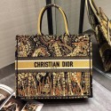 Imitation AAA YELLOW AND BLACK DIOR BOOK TOTE DIOR ANIMALS EMBROIDERED CANVAS BAG M16E HV00587RP55