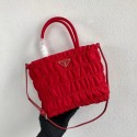 Imitation Prada Re-Edition nylon Tote bag 1BG321 red HV01332Xr29