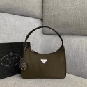 Prada Re-Edition nylon Tote bag 91204 Khaki HV08322Nw52