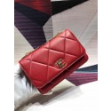 Replica Chanel Original Leather Shoulder Bag Red A80982 Gold HV05668iF91