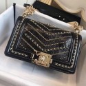 Small BOY CHANEL Handbag Crumpled Calfskin & Gold-Tone Metal A67085 black HV00026vX33
