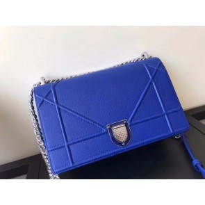 DIORAMA FLAP BAG IN BLUE GRAINED CALFSKIN WITH LARGE CANNAGE DESIGN M0422 HV08247uU16