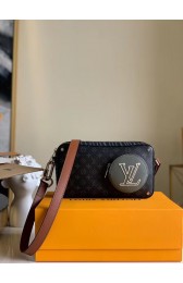 Imitation Louis Vuitton Original Clutch bag M68688 HV09482uq94