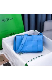 Replica Bottega Veneta BORSA CASSETTE 578004 blue HV01873Yn66
